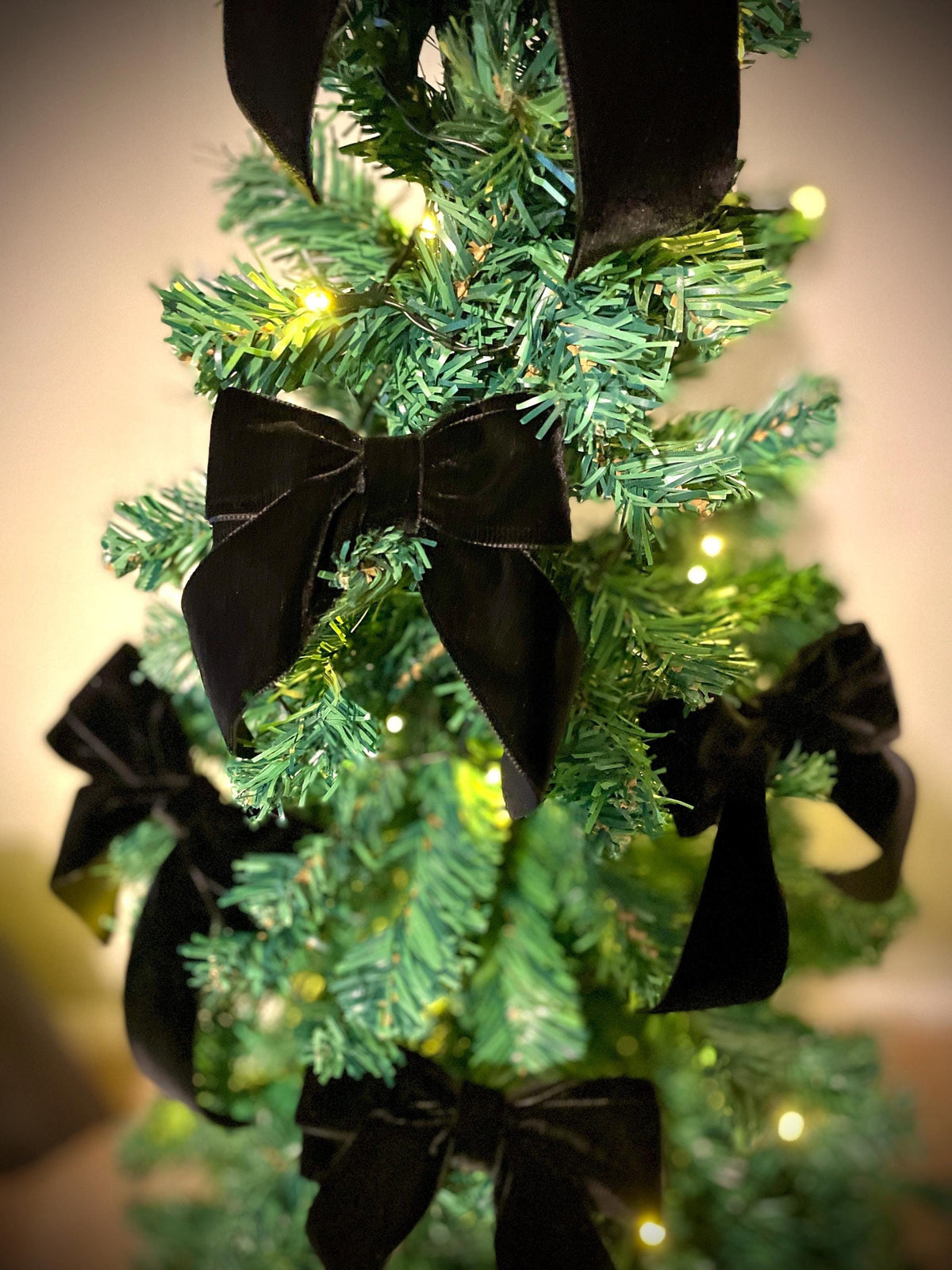 Handmade Velvet Christmas Tree Bows with Clip