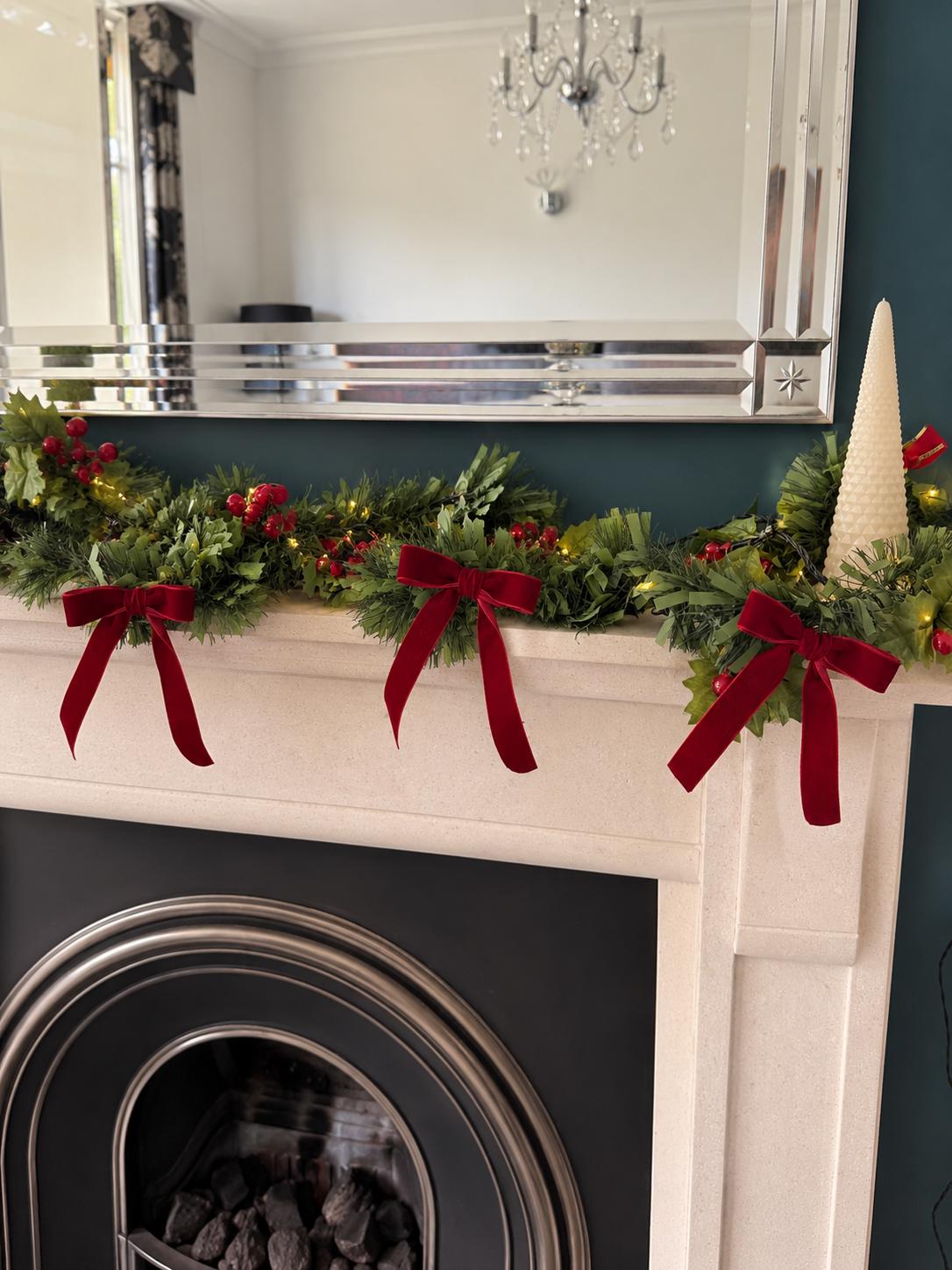Mini velvet Christmas clip bows